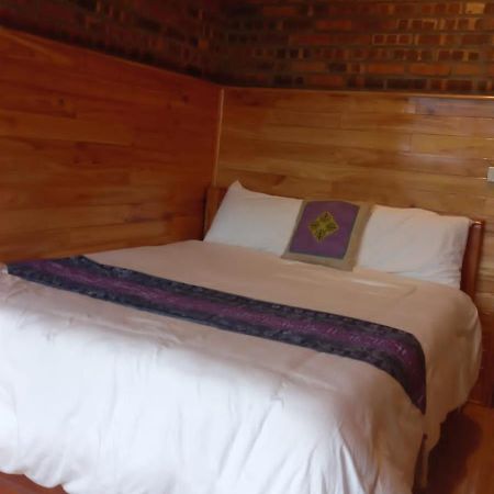 Indigo Snail Boutique Hmong Homestay Sa Pa Exterior photo